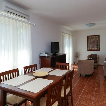 Casa Mia Apartment *